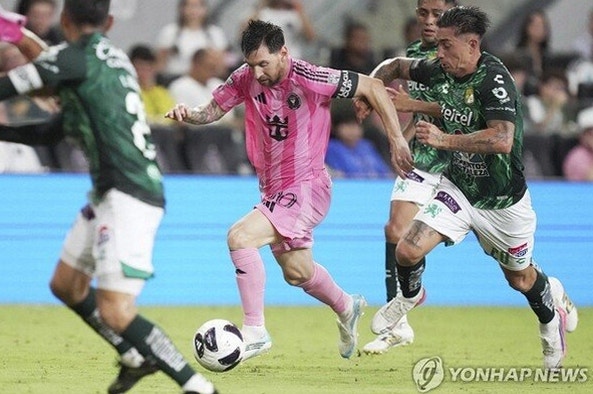 리오넬 메시의 최근 행보, 아버지의 빈자리부터 MLS 징계까지