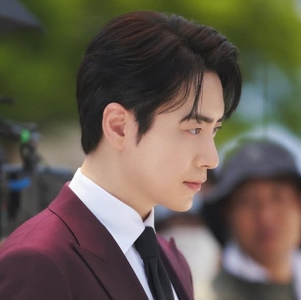 "무지개 다리 건넌 반려견 그리워..." 사비 털어 직접 게임 개발한 이준혁의 순정