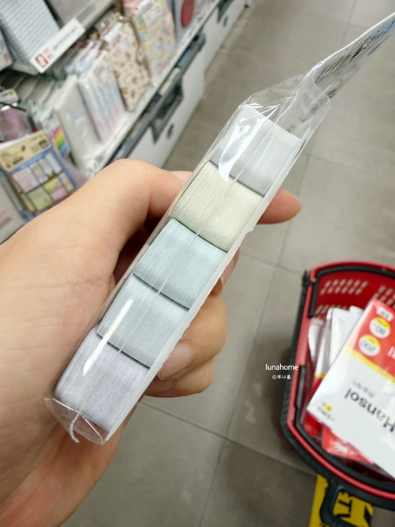 다이소 '이거' 대체 얼마나 인기길래? 채워놓자마자 동나는 추천템 3가지