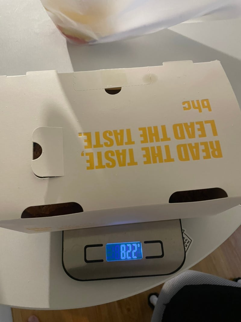 BHC 핫후라이드 칼로리 , 중량, 영양성분