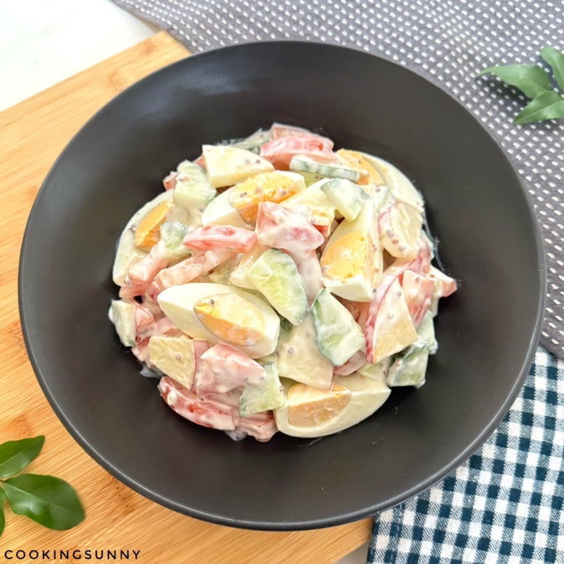 그릭요거트 소스가 정말 맛있고 뱃살 쏙 빠지는 토마토 오이 계란 요거트 샐러드 만들기 다....