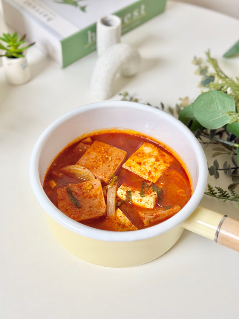 얼큰한 국물요리 스팸두부찌개 짜글이 만드는 법 칼칼한음식 레시피
