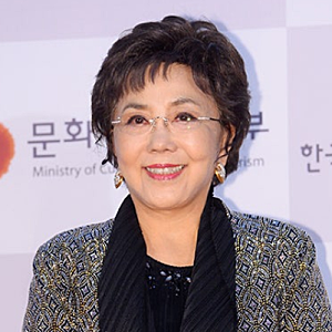 처음 받은 꽃다발, 결혼생활만 63년차? 사미자 김관수 부부