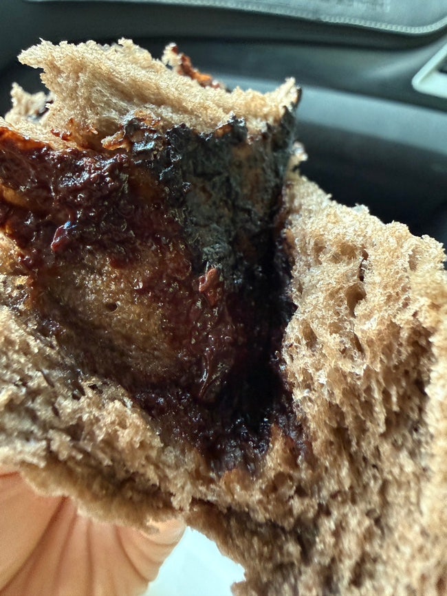 식빵계의 명품 화이트리에 신상 초코 식빵 먹어본 후기 (부산 마린시티점 초코 식빵 나오는 ....