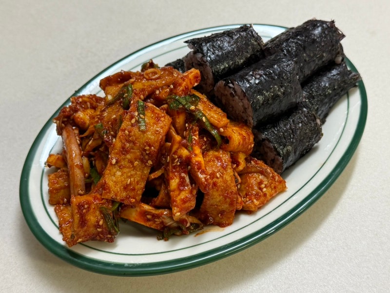 [제철요리_오징어] 집에서 충무김밥•오징어무침 만들기 | 매콤달콤 오징어무침 레시피