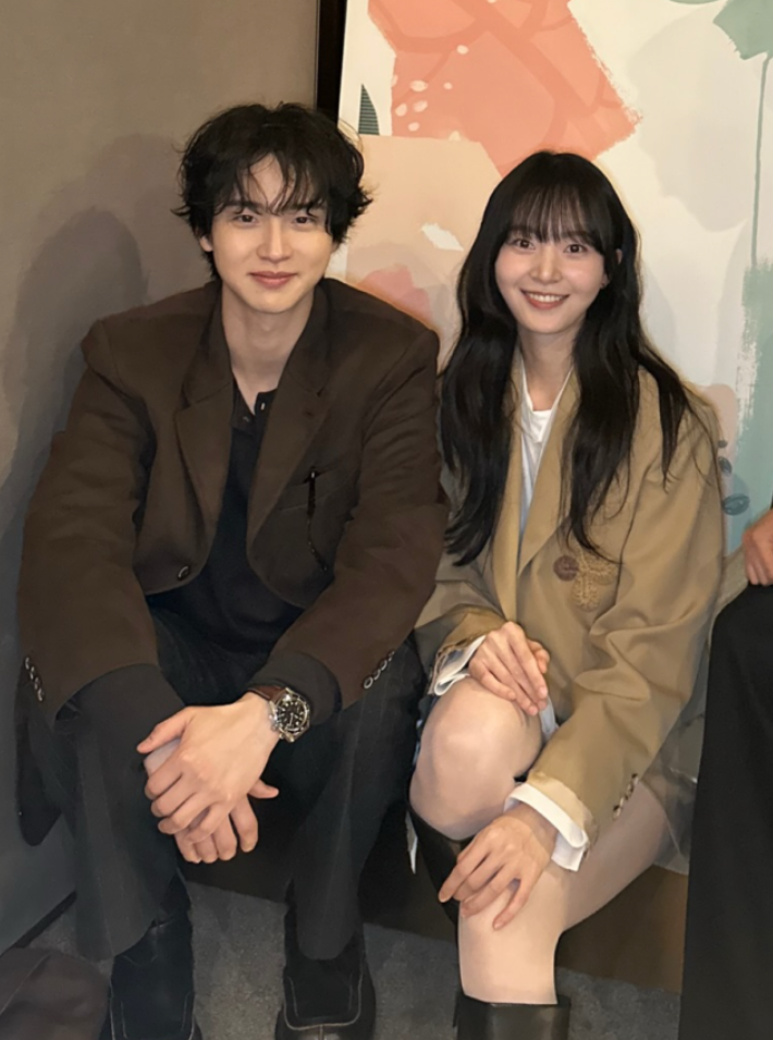 장동윤 김승윤 열애설 한 번 없었는데, 바로 결혼 소식이었어요