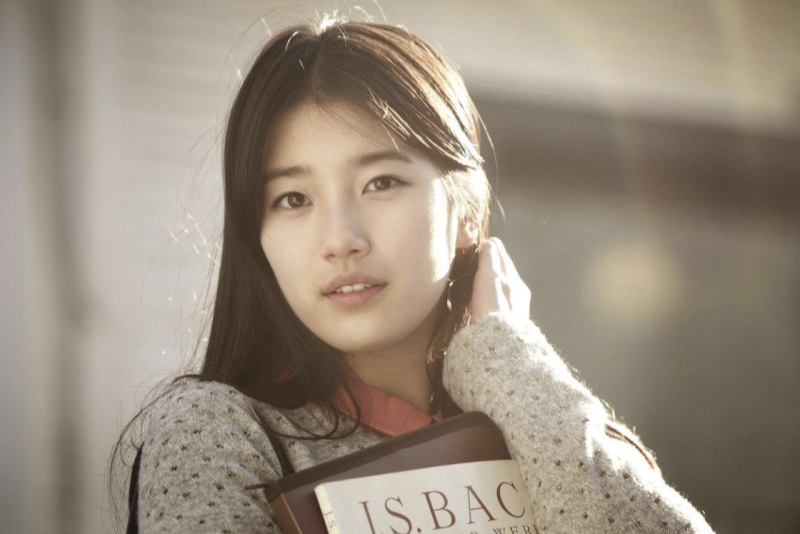 수지, 미쓰에이 막내였는데 어느새 배우 배수지…‘건축학개론’ 이후 달라진 14년