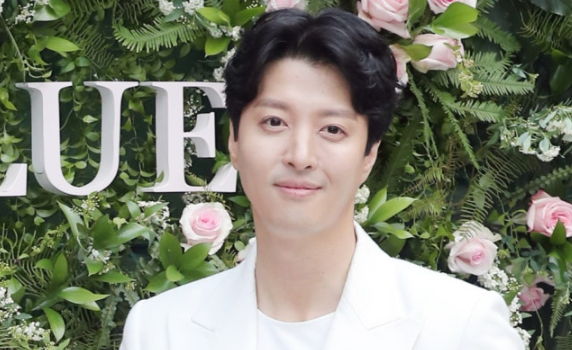 “이혼의 아픔 겪어보니.. ” 이동건, 6년 만에 예능 복귀한 가사조사관의 진심 비결