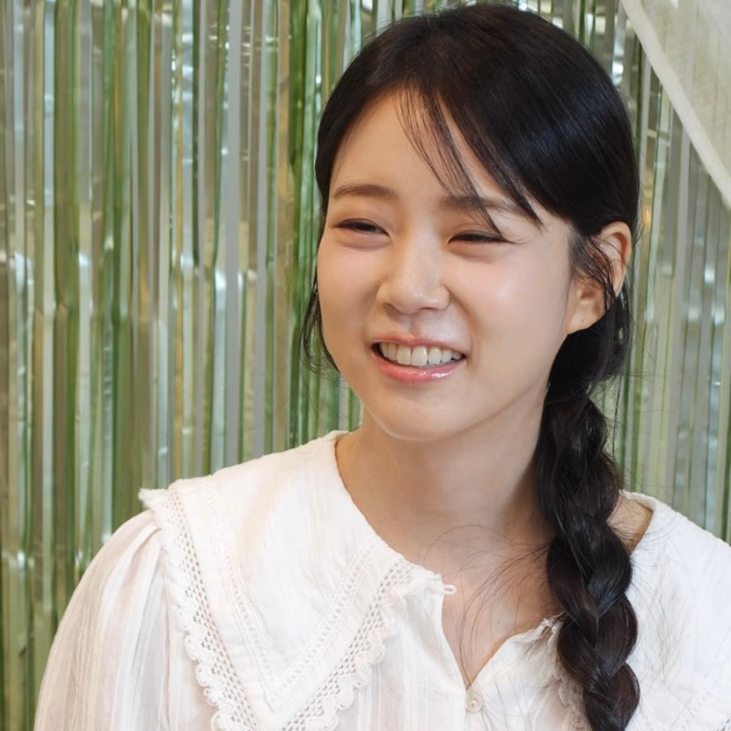 춤선이 이전과 달라졌다? 카라 한승연 목 디스크 치료 중에도 무대 강행..