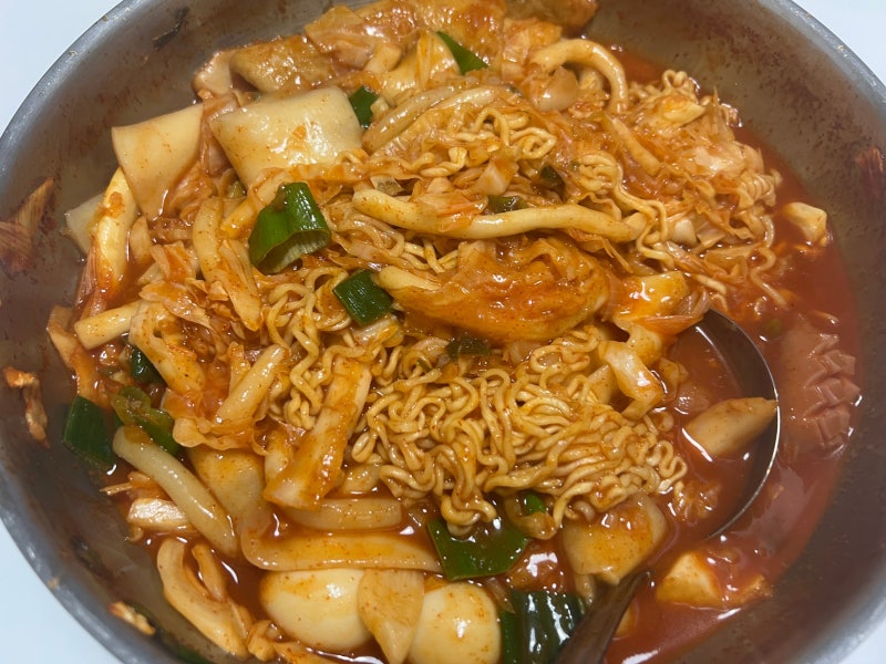 두끼 떡볶이 밀키트 이마트 가격 레시피