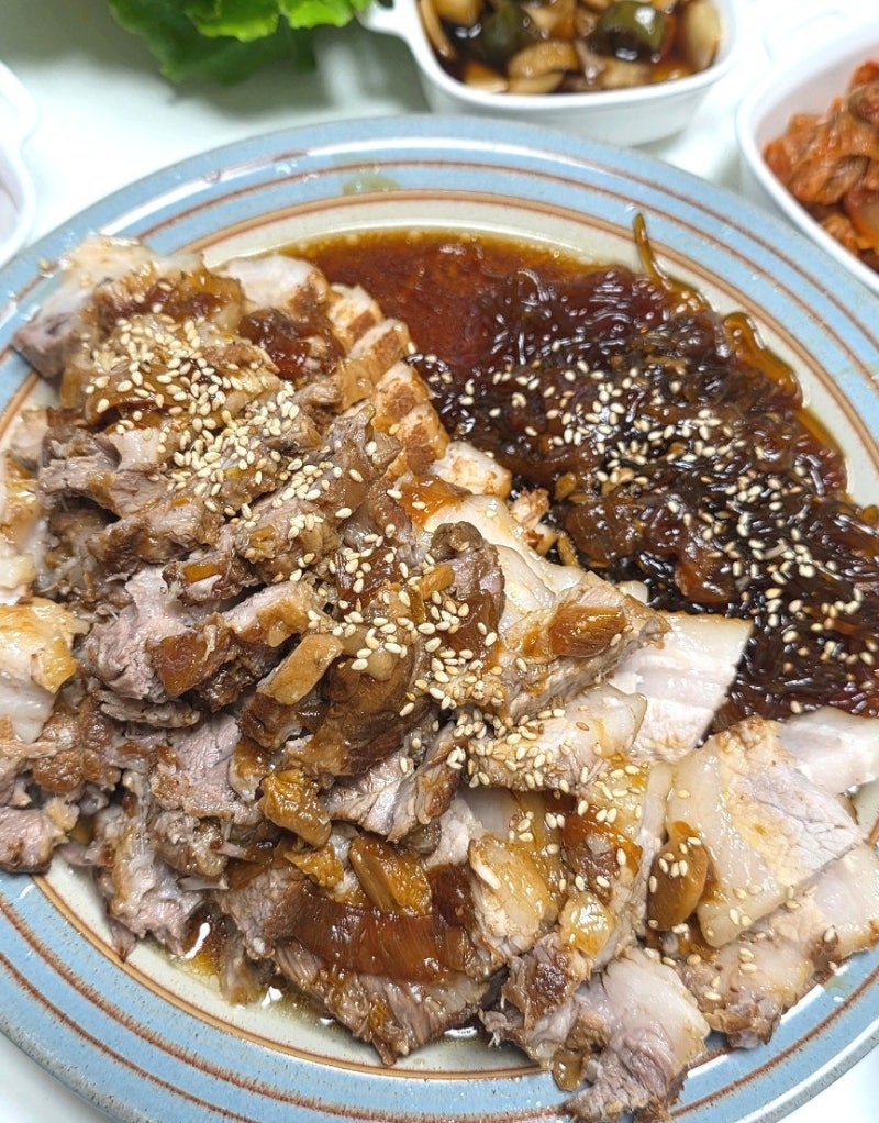 집에서 전기밥솥 족발 만들기｜통삼겹살 vs 미박사태, 남은 양념까지 알뜰하게 활용