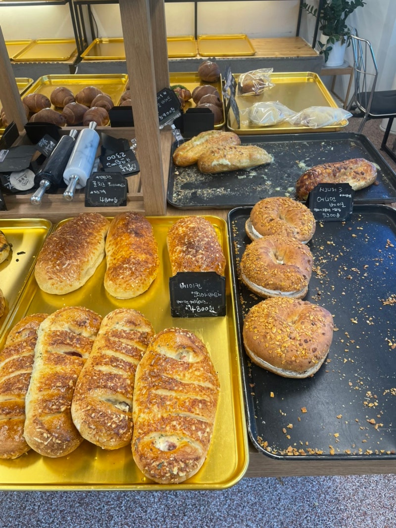 광주 서구 베이커리 맛집 추천 : 소몽당 유촌본점