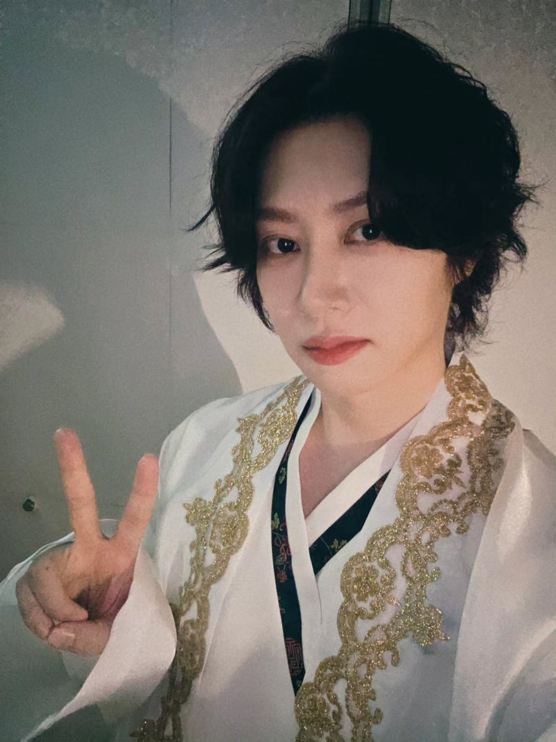 김희철 프로필 나이 키 학력부터 우주대스타의 연예계 황금 인맥과 미담 총정리!