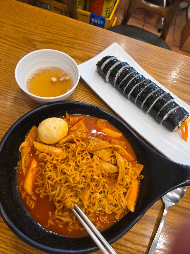 임산부 입덧 시작 시기와 끝나는 시기 (토덧,먹덧,공복덧,냄새덧,체덧,양치덧..) 입덧 완화 음....