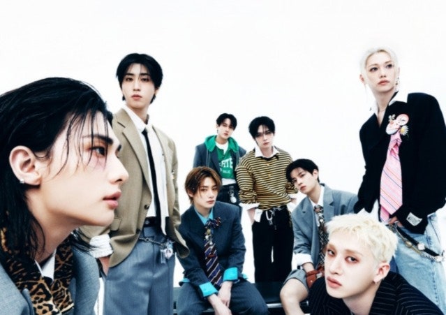 스트레이 키즈 ‘THIS & THAT’ 뭐가 다를까? 수록곡부터 투어까지 총정리
