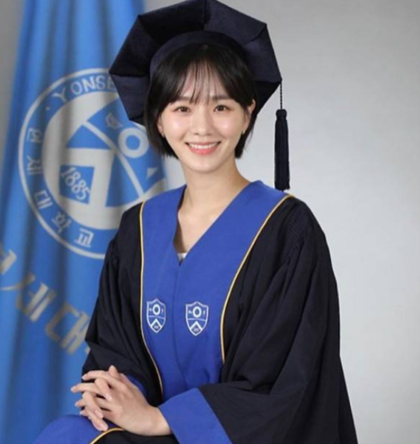 외고에 연세대까지… 알고 보니 엄청난 엘리트였던 글로벌 여배우.jpg