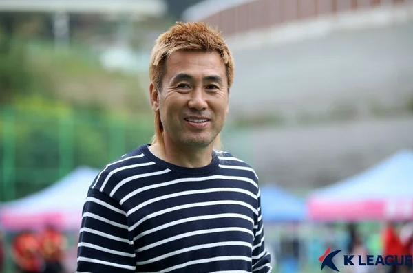 박문성이 먼저 "아들 연수에 끼워 넣었다" 저격했더니, 김병지가 "따님은 어쩌다 캐나다 유학....