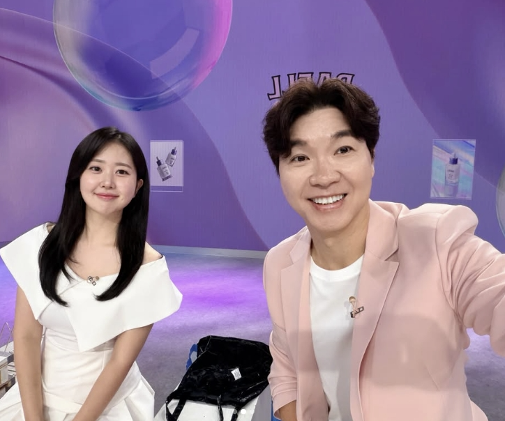 박수홍 괌행 비행기서 무슨 일이…딸 울자 하차 요청했다가 기내서 번복, 70분 지연