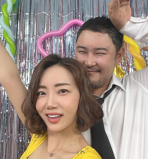 "기름값도 없었다던데... 월 천만원?" 조혜련 동생 부부, 결혼 11년 만에 생활고 딛고 이뤄낸 ....