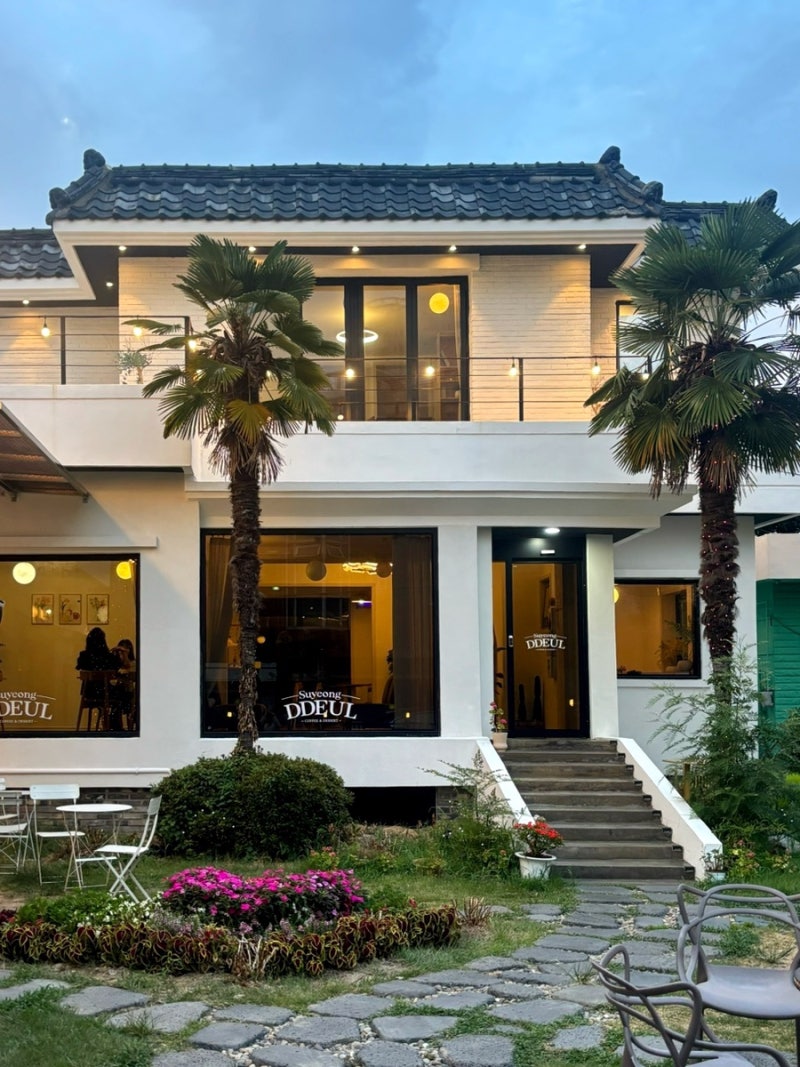 부산 수영 주택 개조 카페 애견동반 카페, ‘수영뜰’
