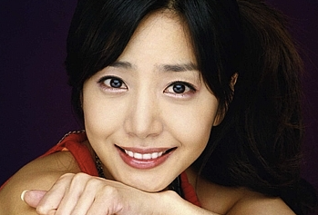 “6개월 만에 결혼했는데…” 아무도 모르게 이혼하고 두 딸 데리고 시골로 떠난 여배우