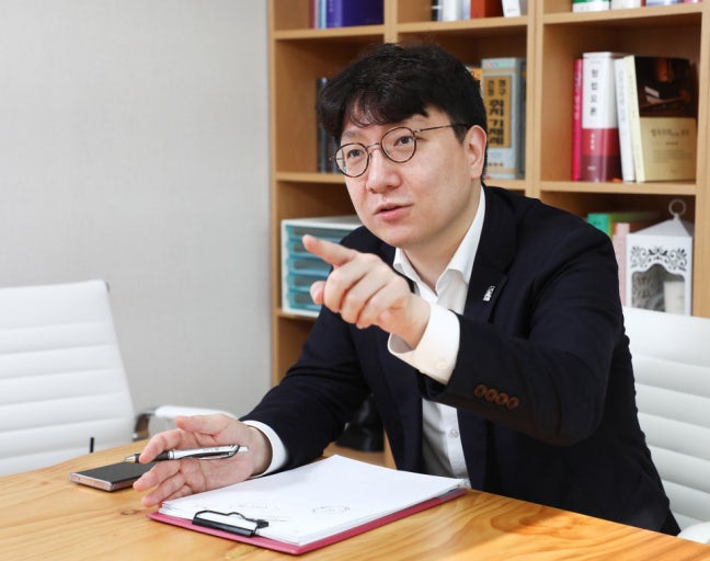 ● 신인규 변호사