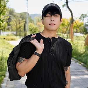 롯데온 놈브레 머슬핏 헨리넥 반팔티 + 부츠컷청바지 실구매 코디