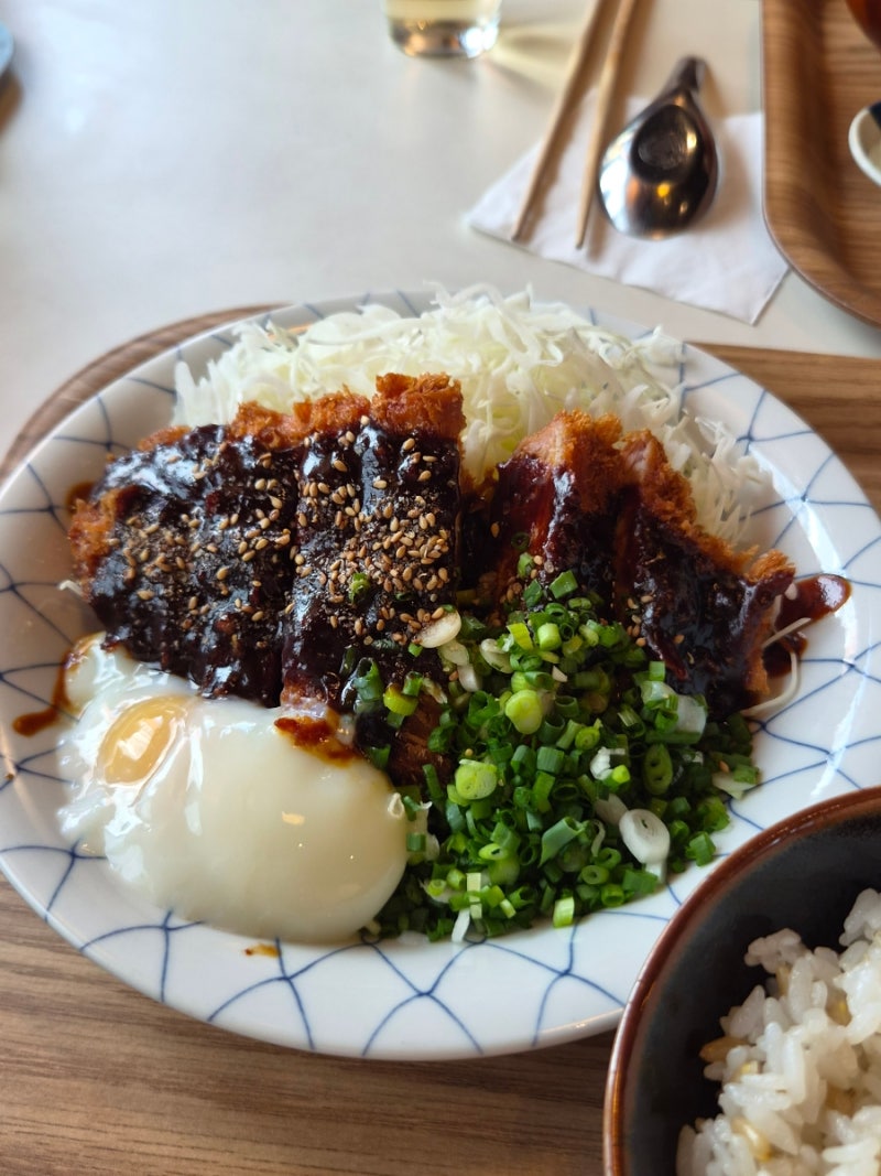 인천 부평 조용히 먹은 미소카츠 [킨토]