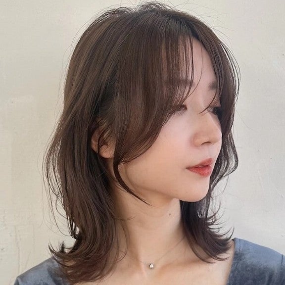 50대 여자 헤어스타일 추천 '이 중단발' 컷 하나로 10년 어려지는 동안 변신하기