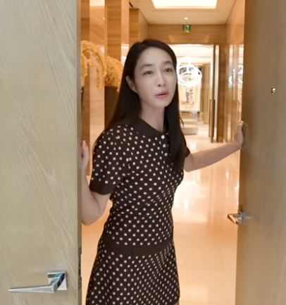 이병헌·이민정, 하루 묵는 데만 285평…수영장이 왜 2개나