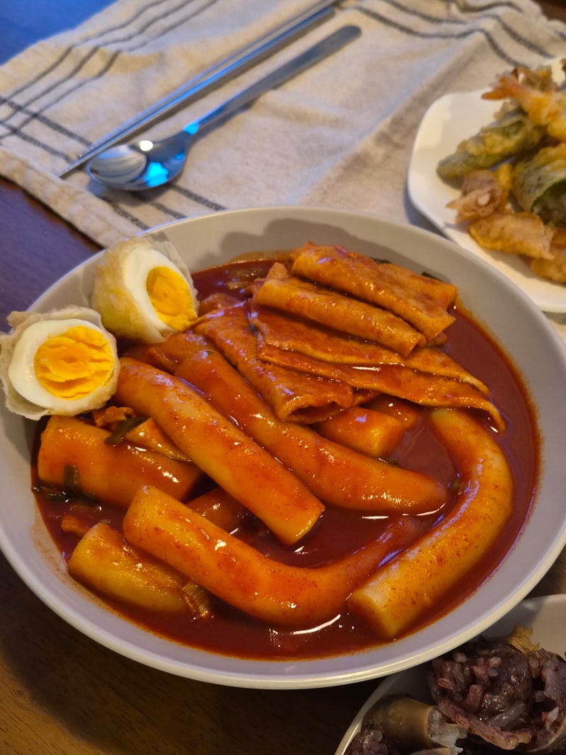 (리뷰) 해운대 현지인 추천 : 14년 단골 분식집, 나만 알고 싶은 해운대 좌동 재래시장 숨은 맛....