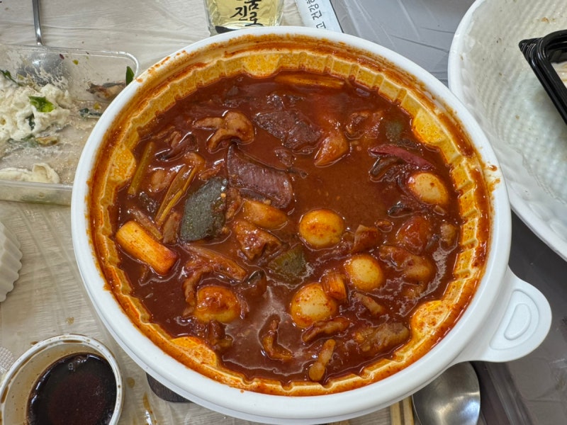 엽기떡볶이 국물닭발 무뼈 vs 통뼈 솔직후기｜콘마요·당면 조합 추천
