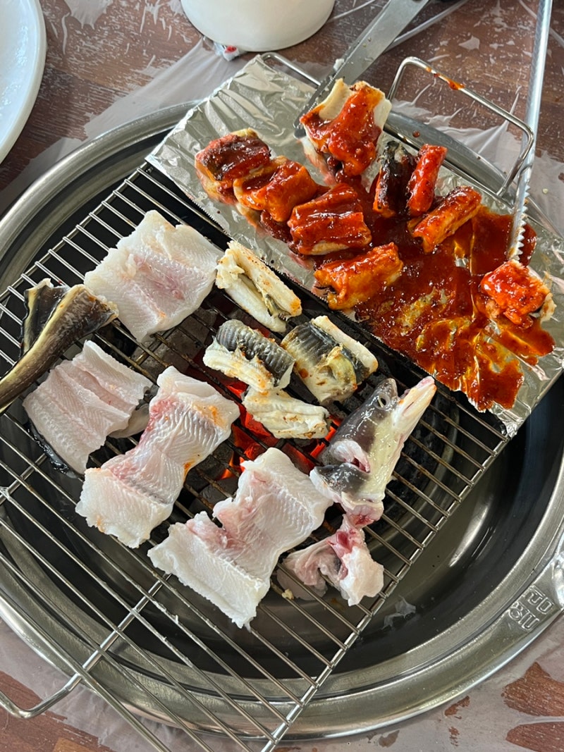 부산 기장 장어구이 월전 활어판매장 앞