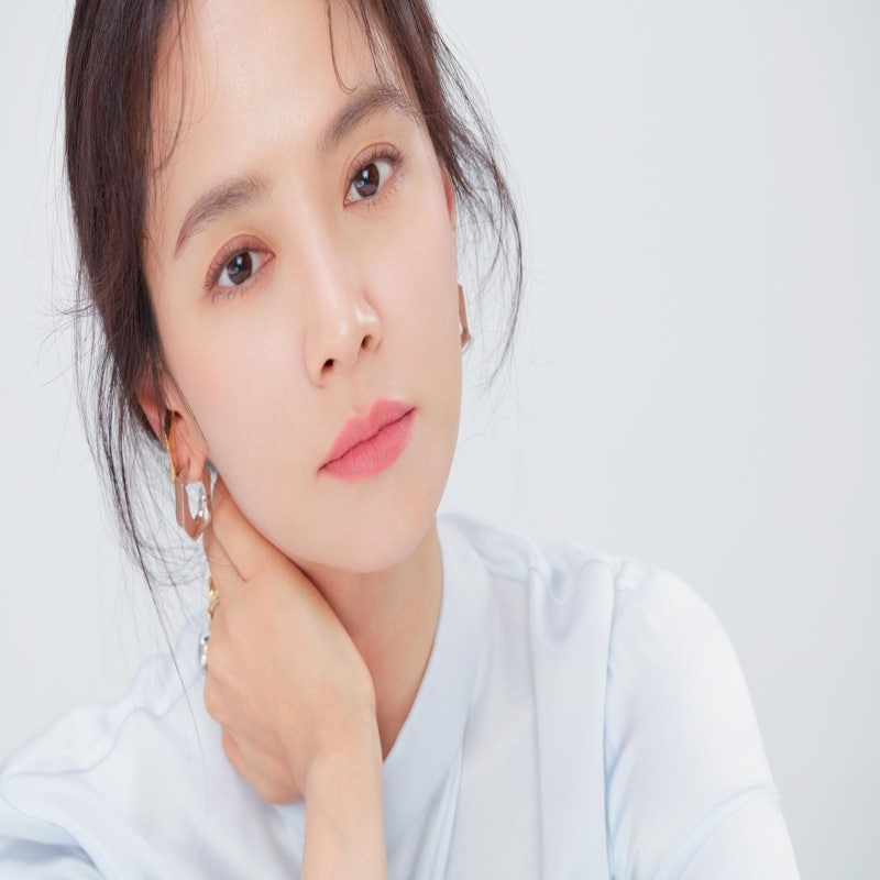 런닝맨 송지효가 이런 베드신을? 조인성과 ‘쌍화점’ 찍었던 의외의 과거