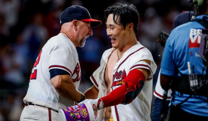 MLB 김하성 끝내기 안타 작렬, 애틀랜타 팀 내 입지와 2026 연봉 총정리