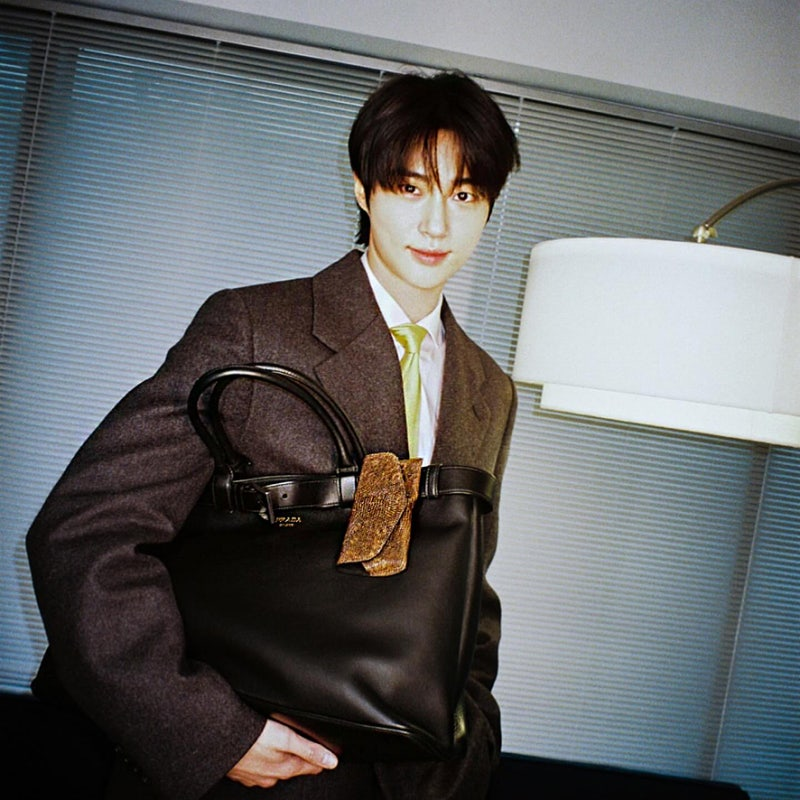 변우석 프라다 가방 5종류 가격 총정리, 305만원부터 595만원까지 뭐가 다를까
