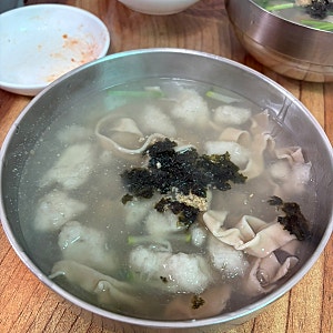 이 집은 왜 줄 설까? 강원도 태백 현지인 맛집 부산감자옹심이