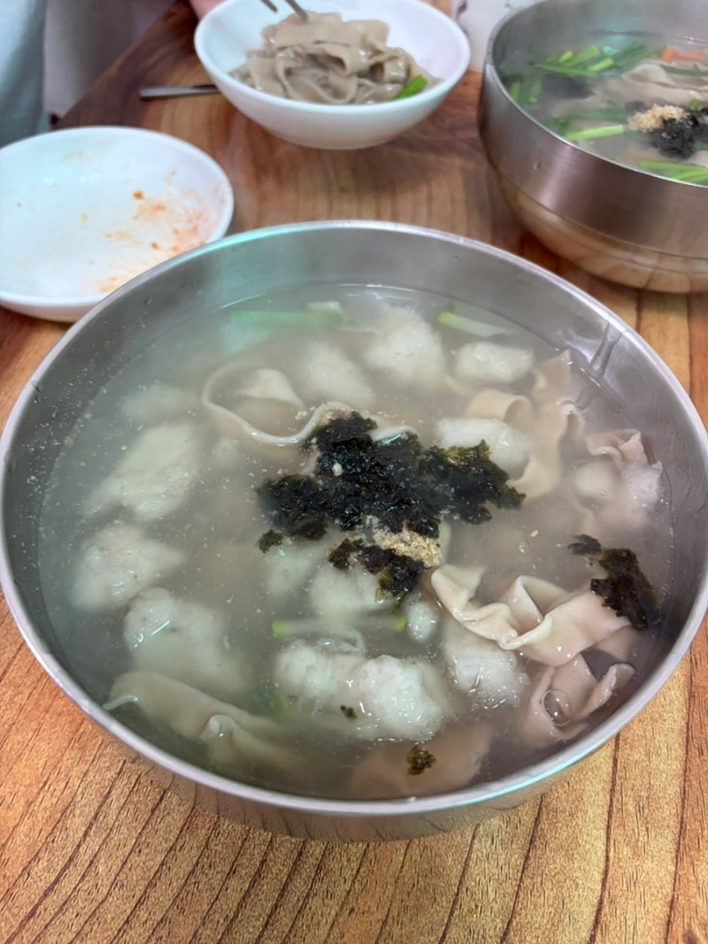 이 집은 왜 줄 설까? 강원도 태백 현지인 맛집 부산감자옹심이