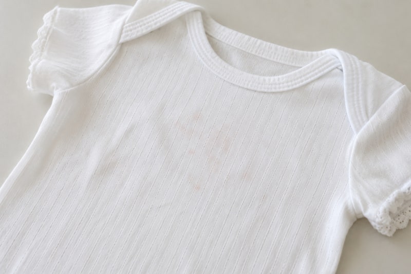 흰옷 얼룩제거 방법, 과일 땀 피 하얀옷 얼룩제거