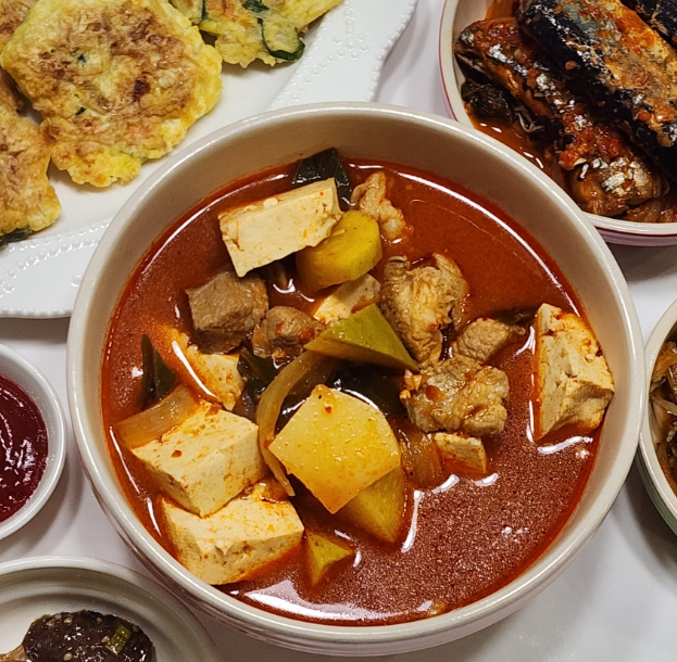 류수영 고추장찌개 레시피 감자 애호박찌개