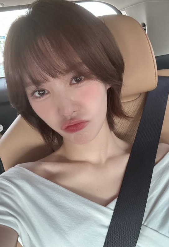 “단발병 또 오겠네” 웬디 단발이 유독 예뻐 보이는 이유