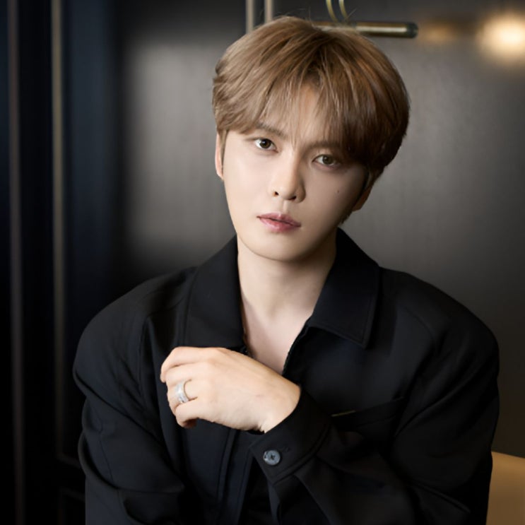 <b>김재중 도쿄</b> 집이 이 정도였어?... 4m 층고에 "엘리베이터"까지 있는 ....