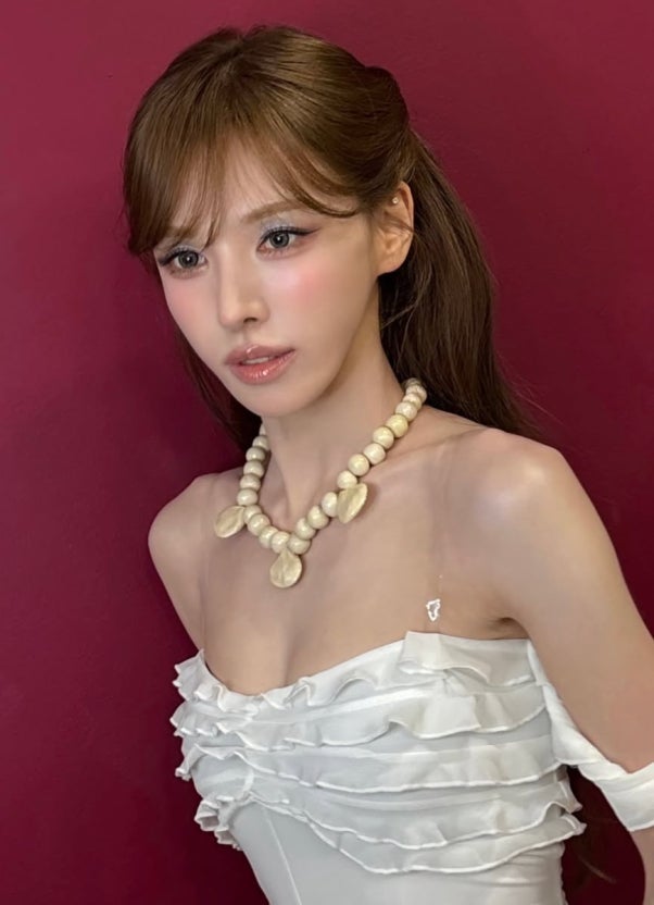 "과학실 해골이냐"…웬디 뼈마른 무대 조롱에 소속사 결국 칼 뺐다