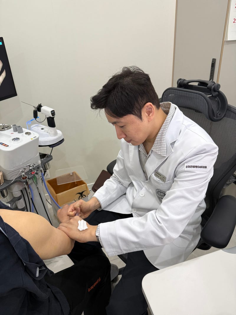 광주 수완지구 발톱무좀 당뇨병 환자라면 사소한 변화도 피부과 진료 통해 확인이 필요합니....