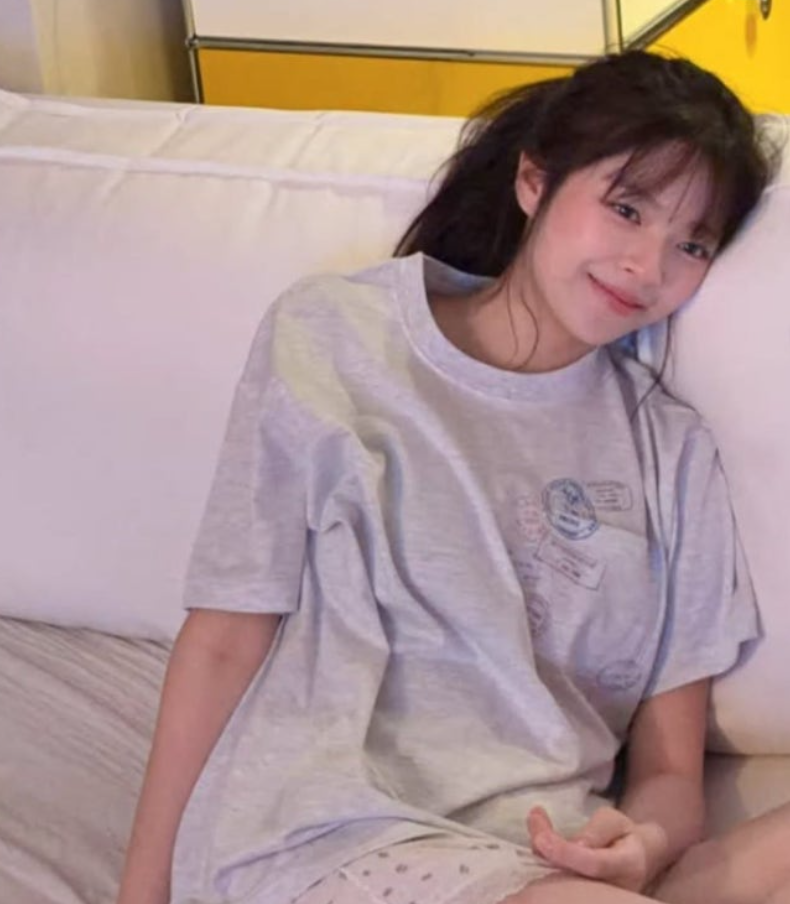 Is That TWICE Jeongyeon? Back to Her Prime? A Completely Changed Vibe After Her Sister Gong Seungyeon Moved Agencies