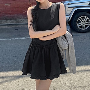 오브 밑단 프릴 플레어 나시 미니원피스 쇼핑몰 모디오