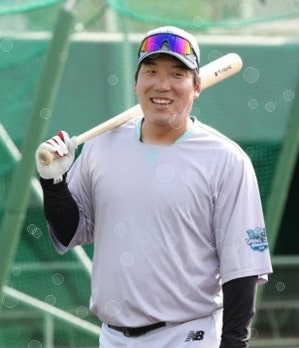 38살 김현수, 50억 전액 보장의 끝내기 증명…KT 1위 사수한 천금 같은 한 방 총정리