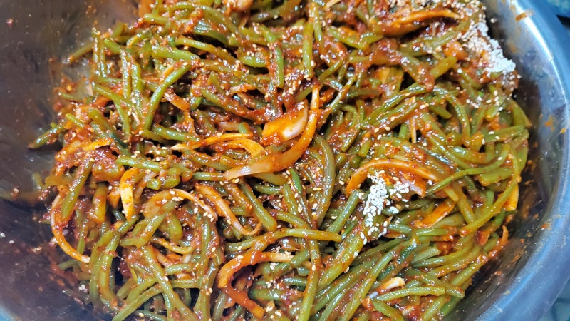 제철 고구마줄기 손질법부터 고구마줄기 볶음·김치까지, 여름 밥도둑 고구마줄기