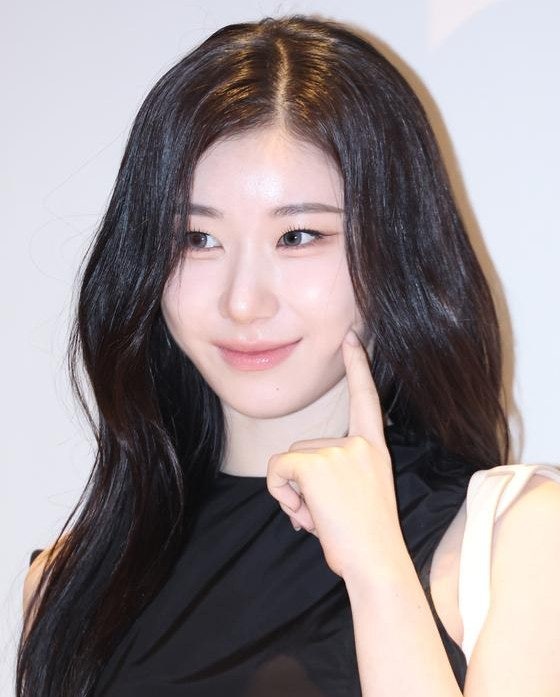ITZY 채령 11월 솔로 데뷔, 예지·유나 이어 세 번째 주자…13년 기다림 끝에 보여줄 색깔은