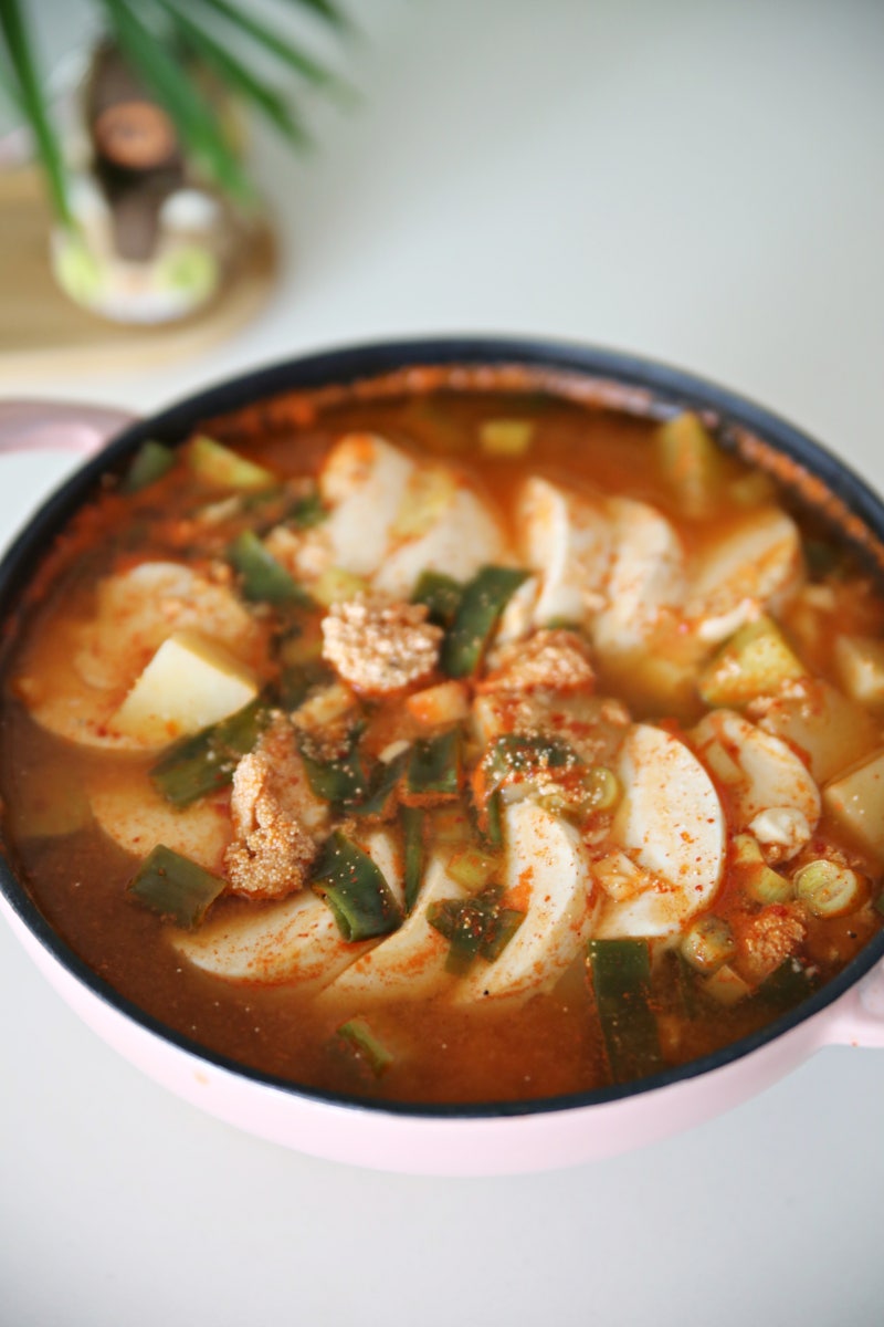 명란젓요리 이렇게 먹으니 밥 한 공기 뚝딱! 얼큰 명란순두부찌개 레시피